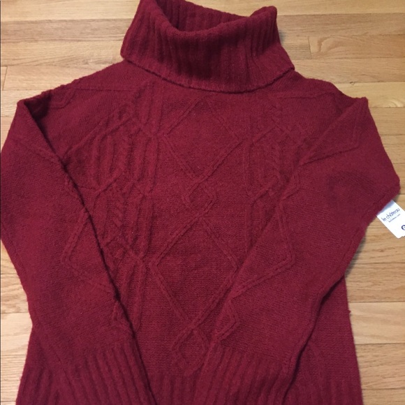 Sweater - Picture 1 of 2